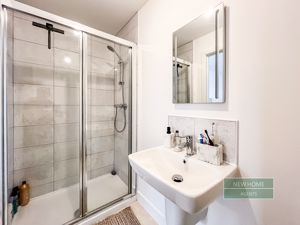 Photo 16- click for photo gallery